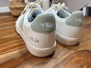 Zapatillas Veja Talla 45 Blancas y Verdes