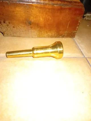 Boquilla de Luthier parecida a Bach 10 1/2