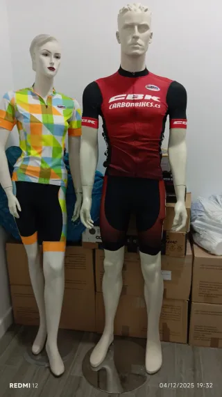 2 Maniquíes Cuerpo Entero