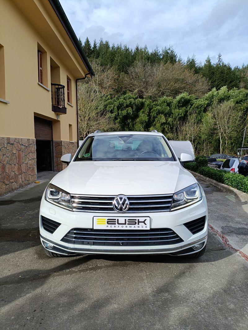 VOLKSWAGEN TOUAREG V6 TDI *IVA DEDUCIBLE* - foto 1