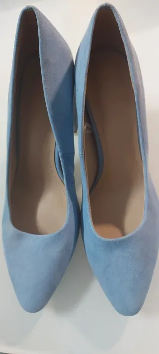 Zapatos de tacón azul para mujer