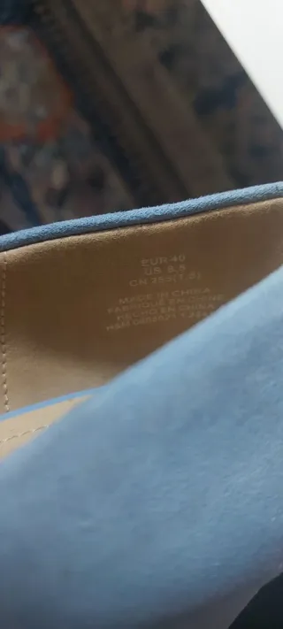 Zapatos de tacón azul para mujer