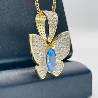 COLGANTE MARIPOSA GRANDE PIEDRA AZUL Y CIRCON 18K