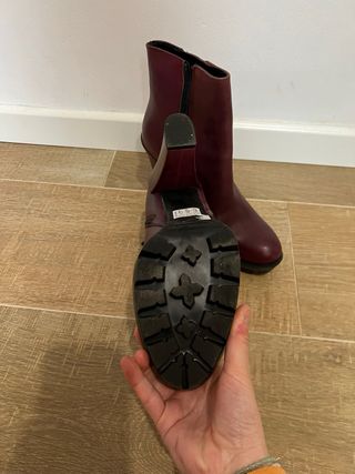 Botines de tacón burdeos