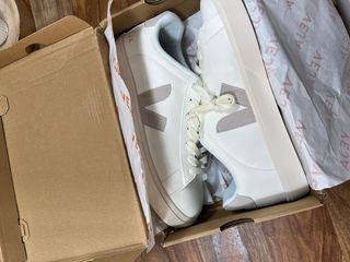 Zapatillas Veja Talla 45 Blancas/Grises