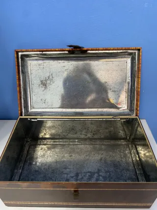 Scatola in latta stile Sorrentino