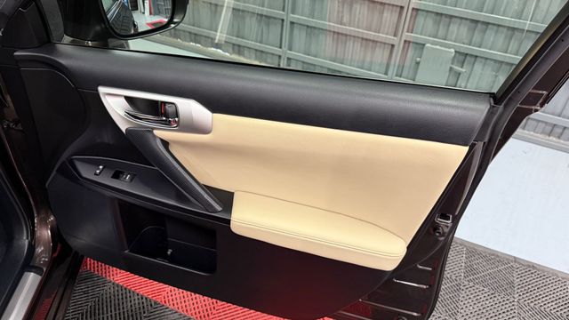 Lexus CT 200h Pack Hybrid Plus