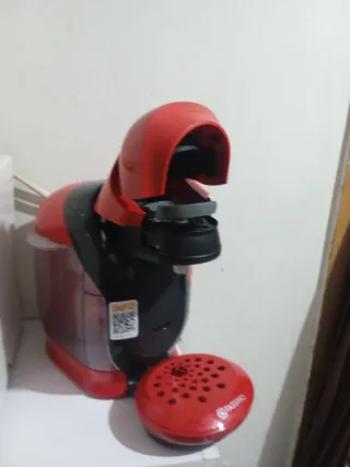 Cafetera Bosch Tassimo Roja