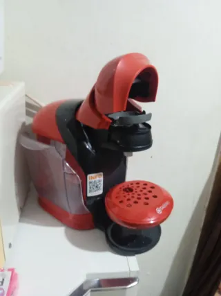 Cafetera Bosch Tassimo Roja