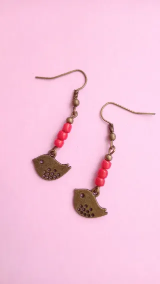 Pendientes Pájaro con cuentas rojas