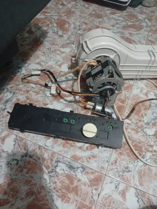 Motor Secador 140W y 50Hz + Sistema Eléctrico