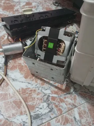 Motor Secador 140W y 50Hz + Sistema Eléctrico