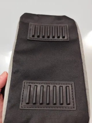 Borsa custodia grigia per fotocamera