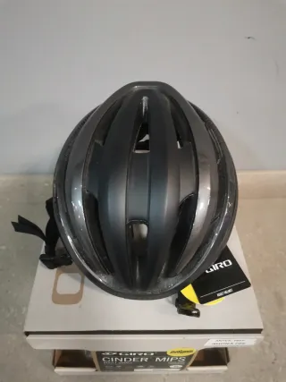 Casco Giro Cinder Mips Talla S