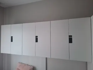 Mueble de almacenaje blanco