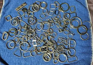 Lote piezas metálicas para manualidades cada 24 5€