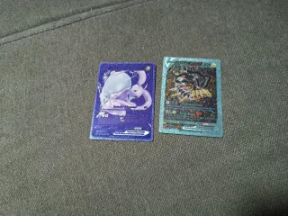 270 Cartas Pokémon V y VMAX
