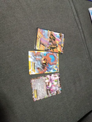 270 Cartas Pokémon V y VMAX