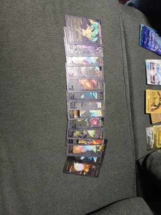 270 Cartas Pokémon V y VMAX