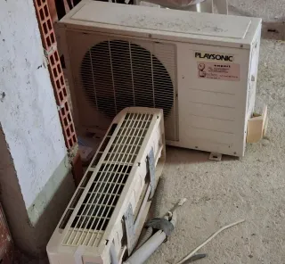 Aire Acondicionado PLAYSONIC Beige/Blanco