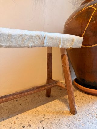 Banco artesanal piel y madera