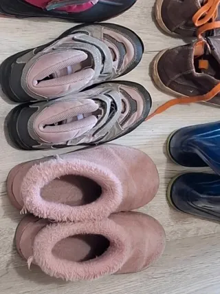 Lote de zapatos variados