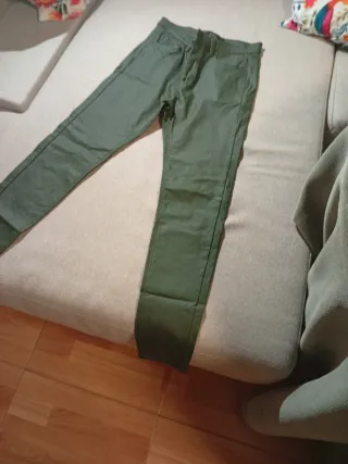 Pantalones Verdes