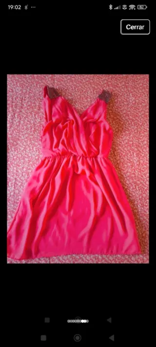 Vestido rojo con pedrería