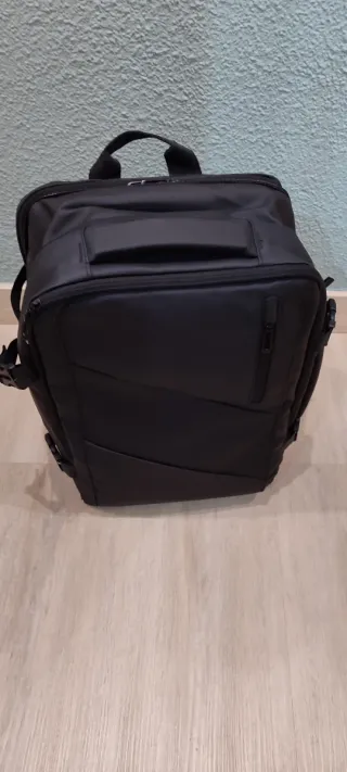 Mochila elegante negra