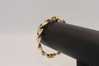 PULSERA RIGIDA RIZADA CON GRECA GRAZIELLA 18K