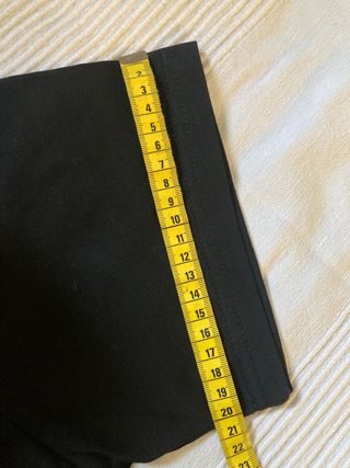 Camiseta AMIRI Negra Estampado Frontal y Trasero