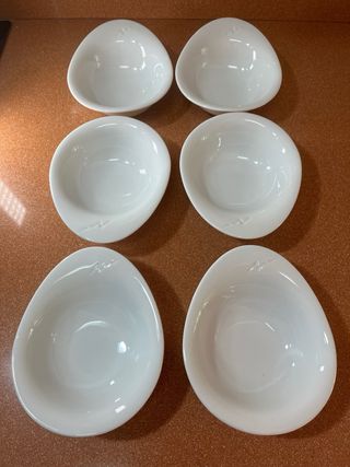 Fuente y bols de porcelana blanca