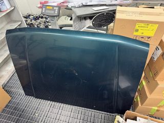 Capot Mitsubishi Montero V20 v40