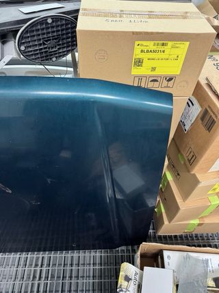 Capot Mitsubishi Montero V20 v40