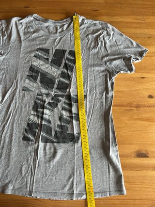 Camiseta Nike Gris Talla M Hombre