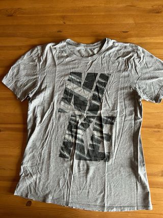 Camiseta Nike Gris Talla M Hombre