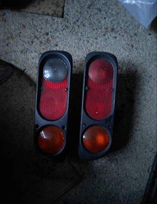 Pilotos Traseros Nissan Terrano 2