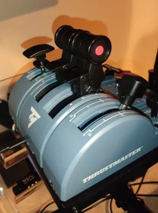 Thrustmaster TCA Quadrant Airbus + Add-On