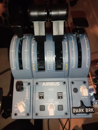 Thrustmaster TCA Quadrant Airbus + Add-On