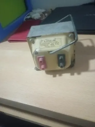 Transformador LOYJE 500 VA 220-125V