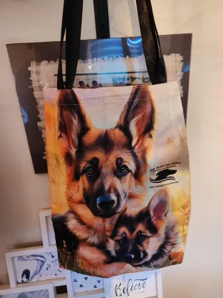 Bolso solidario con estampado de perro