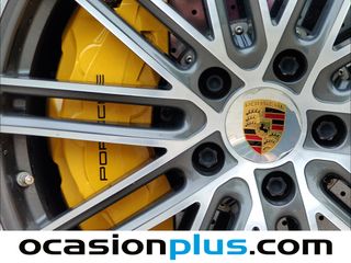 Porsche Panamera Turbo 404 kW (550 CV)