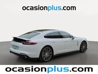 Porsche Panamera Turbo 404 kW (550 CV)