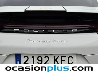 Porsche Panamera Turbo 404 kW (550 CV)