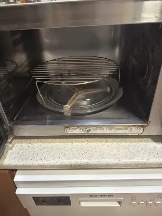 Horno Grill y Microondas