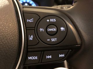 Toyota RAV4 220H ADVANCE 4x2 2025