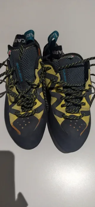 Pies de gato Scarpa Vapor Lace Talla 41