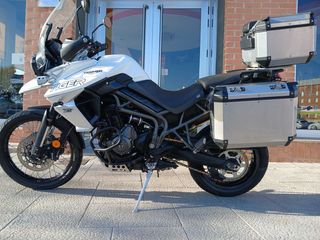 TRIUMPH TIGER 800 XC A