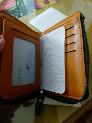 Cartera de piel Aiks Kangaroo negra