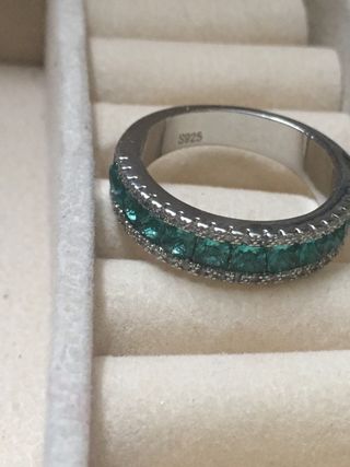 Anillo de Plata con Turquesas